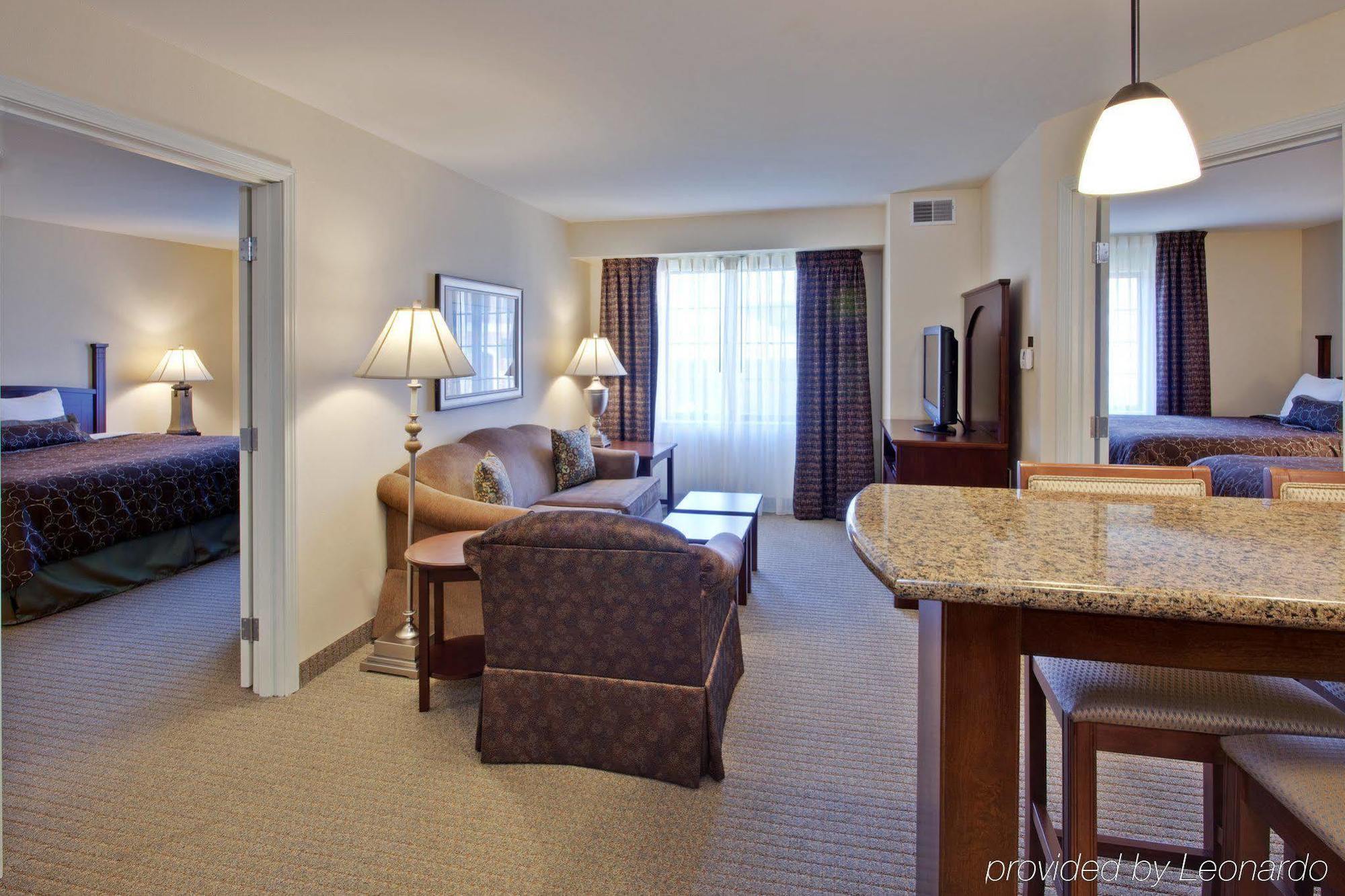 Staybridge Suites Indianapolis-Carmel By Ihg Room photo
